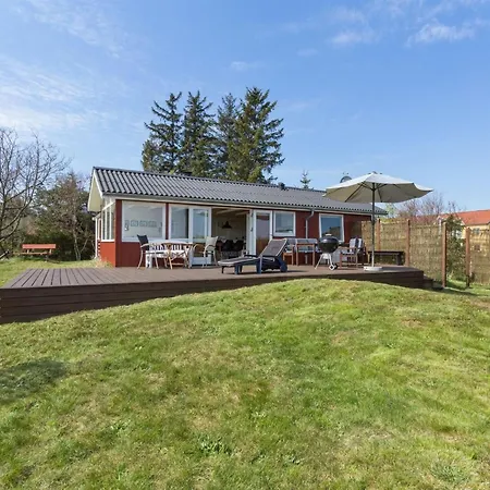 Ingold - 50m From The Sea By Interhome Hals