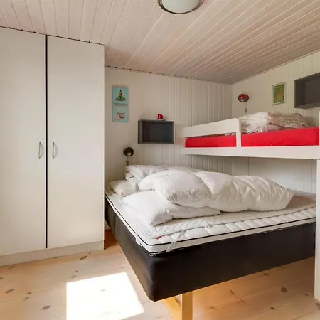 Ingold - 50m From The Sea By Interhome Hals